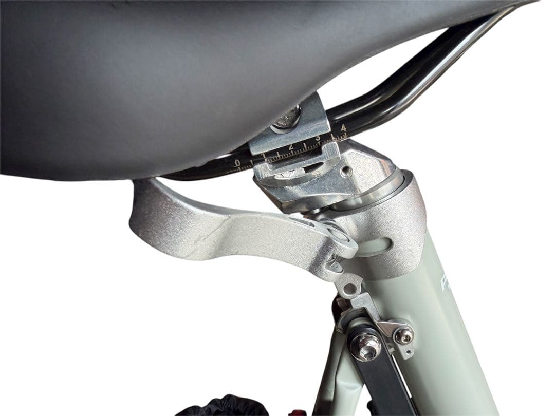 n*o様 【人気カラー♢ルナグレイソリッド】carry me Air 8インチ美