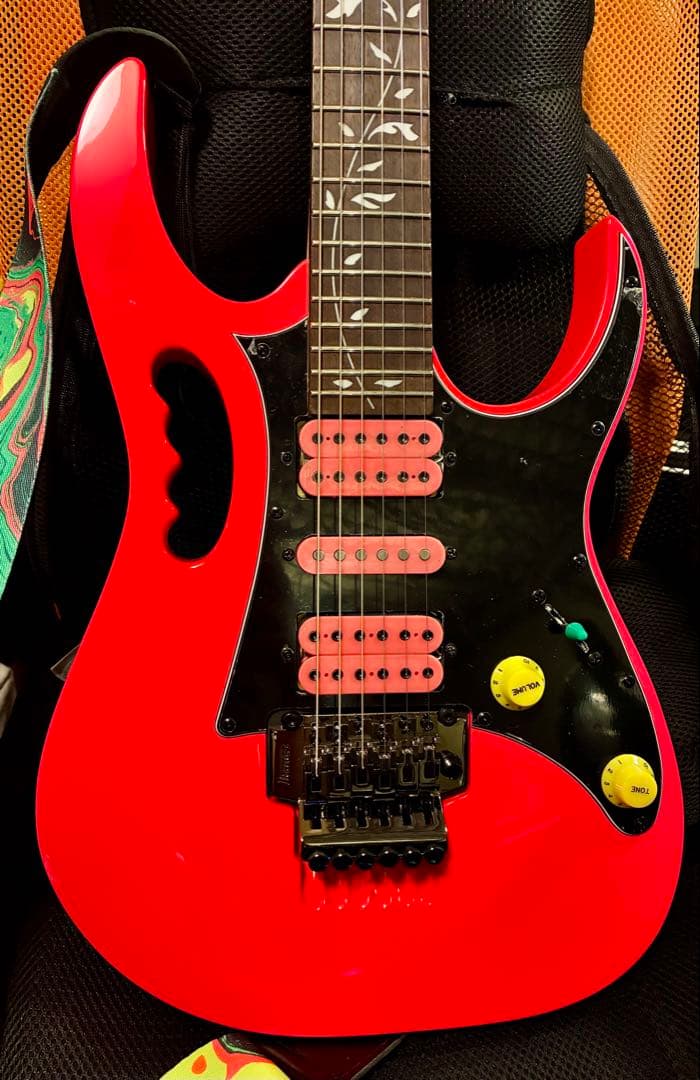 m*r様 Ibanez JEM Jr.(SP)Steve Vaiモデル中古美品オ