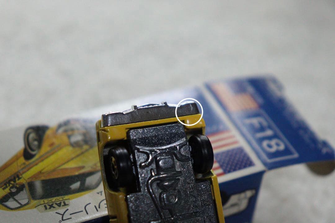 ダッジコロネット　カスタム　タクシー　日本製　トミカ　F18 青箱