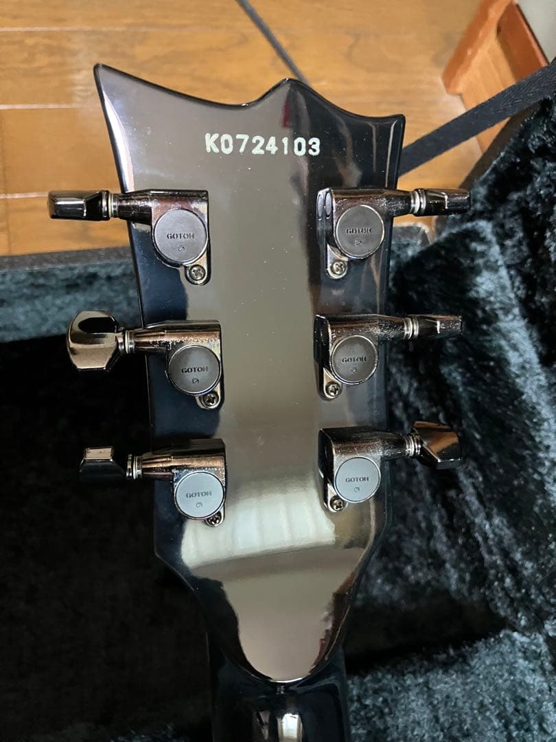 ESP U-01 [HELLION] 麗モデル the GazettE