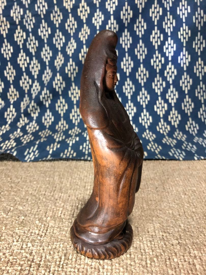 備前焼　白衣観音像　高さ20cm 目立つ傷なし