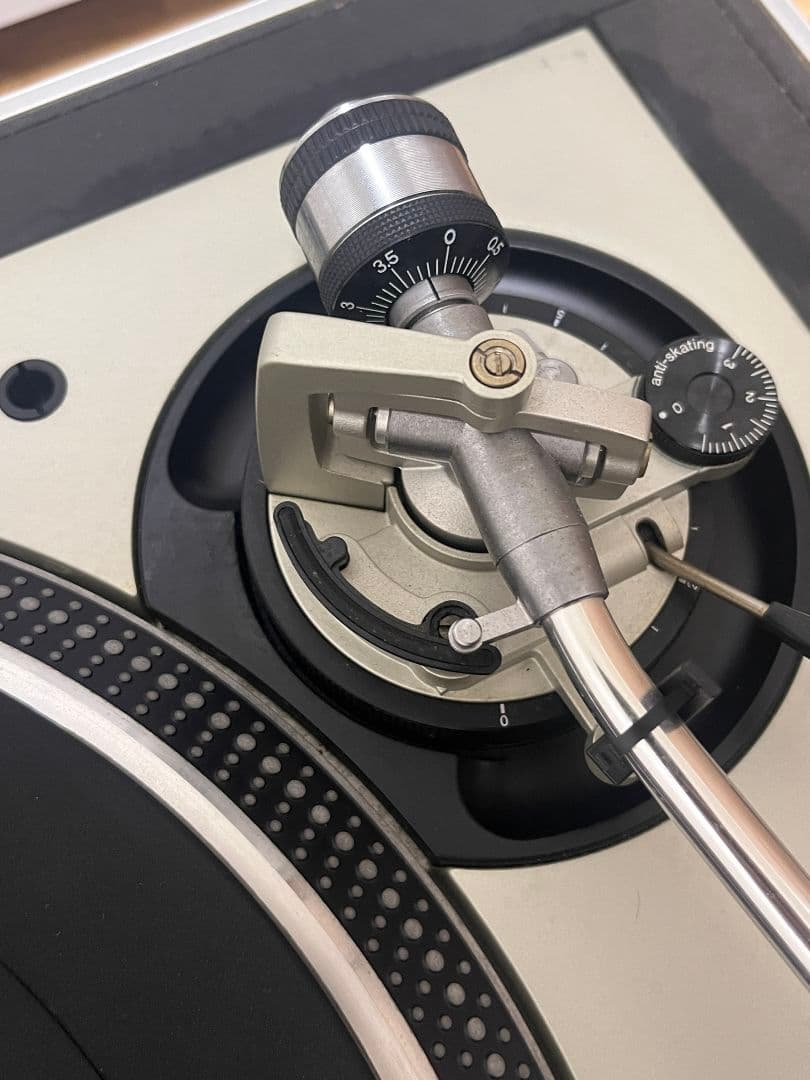technics sl1200 mk3D ターンテーブル　テクニクス