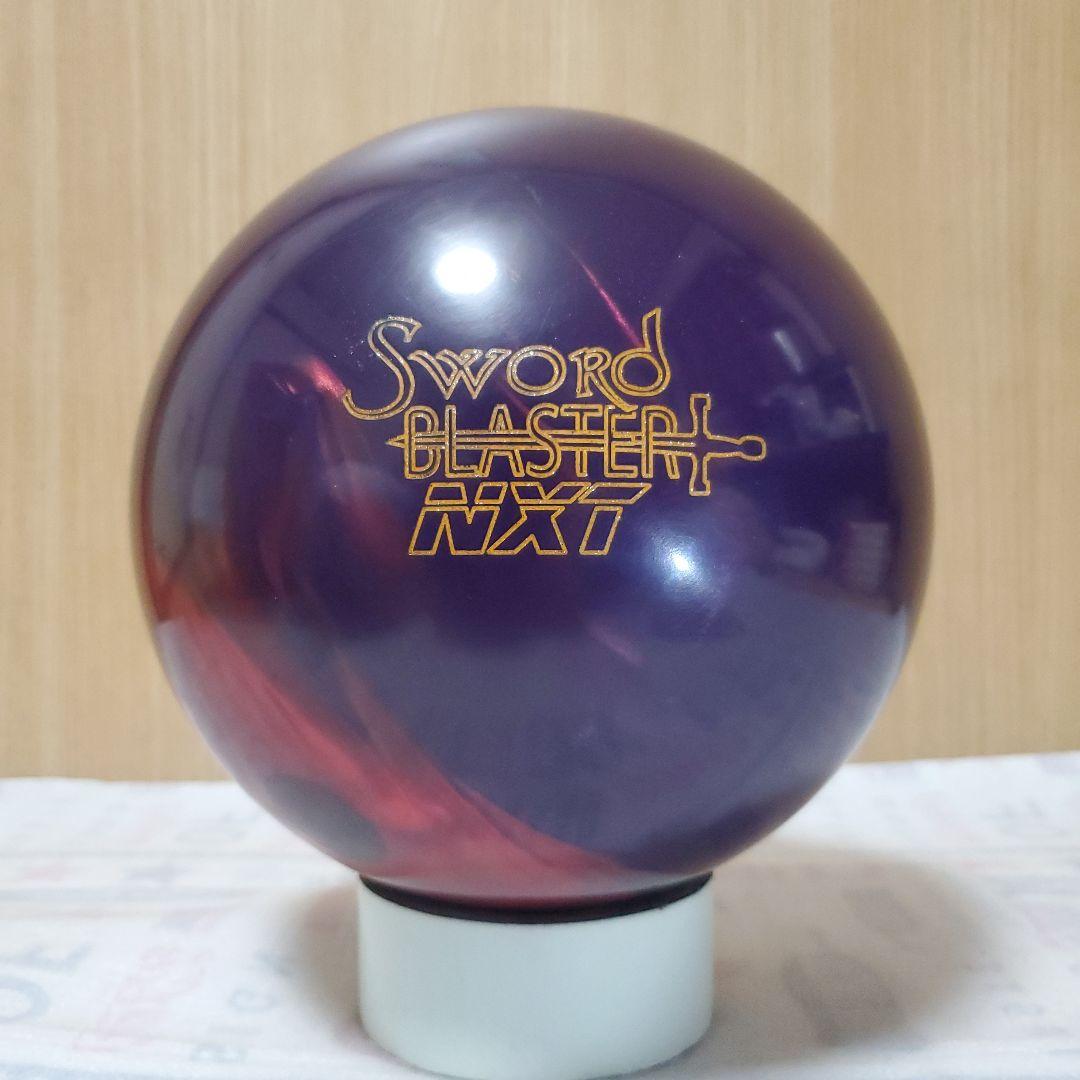 Storm Sword Blaster NTX ボウリングボール　15pサムレス