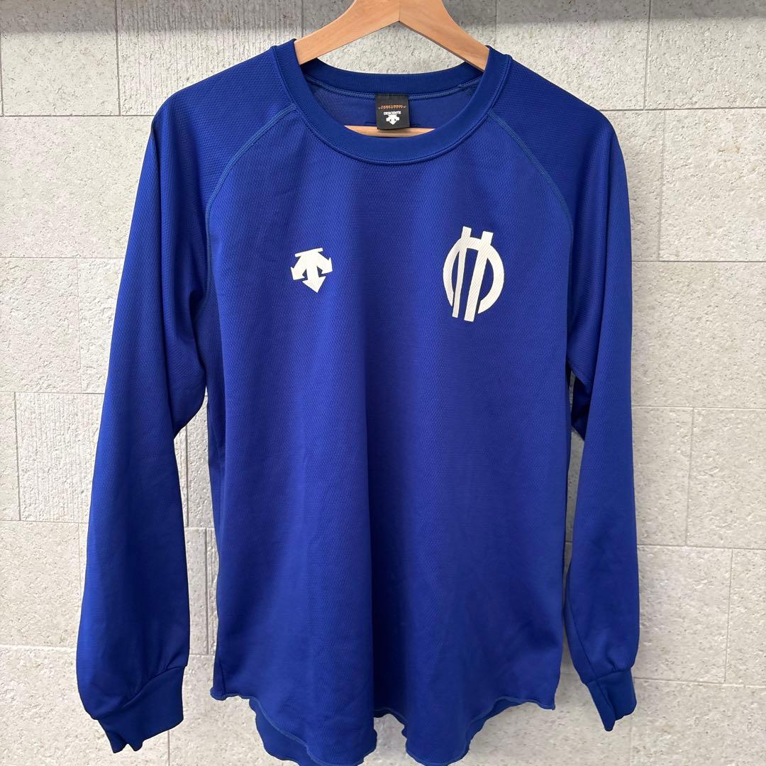 順天堂大学　陸上部　青色 長袖Tシャツ ロゴ付き