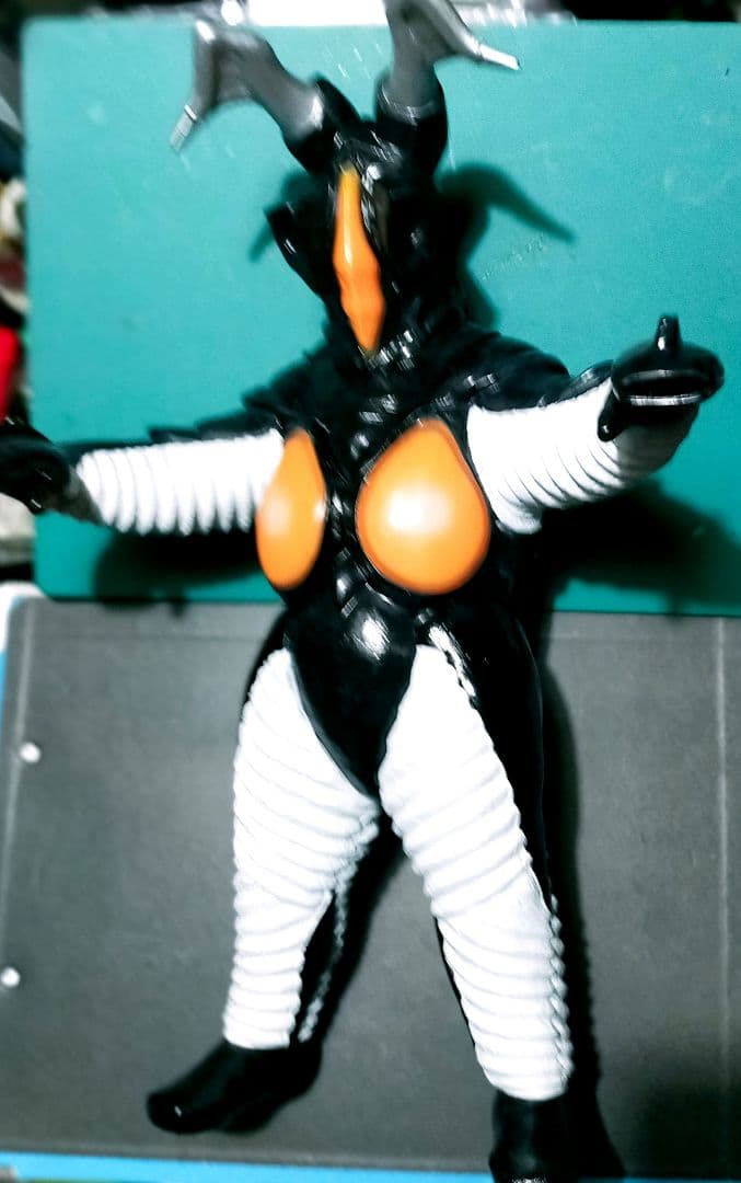 ゼットンウルトラシリーズフィギュア