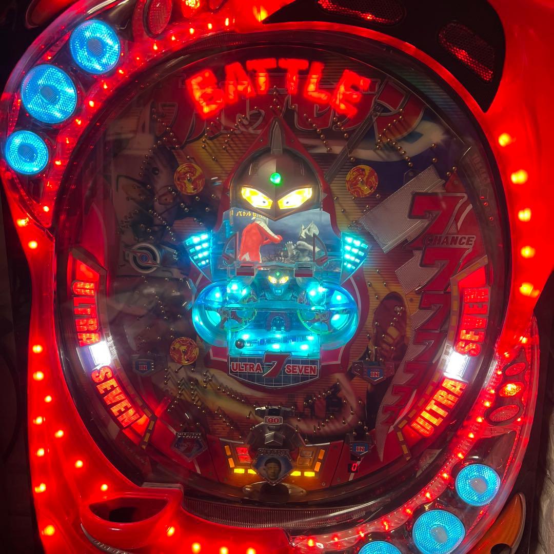 パチンコ　羽根もの　ウルトラセブン 引き取り限定