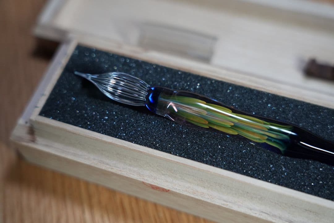 川西硝子×趣味の文具箱 ガラスペン 矢絣 木箱付き