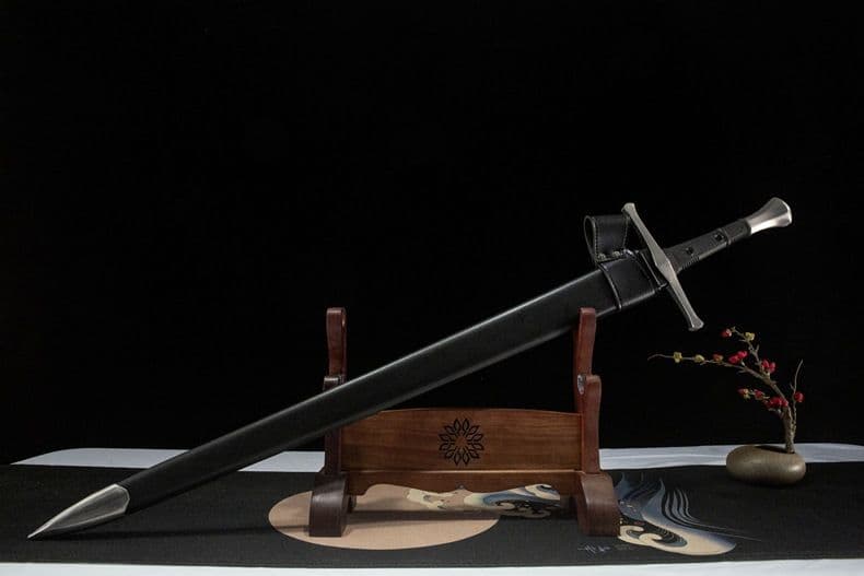 黒鞘 西洋剣 古兵器 武具 手鍛造打 鋼刀 冷兵器 護身工具 贈り物 長剣