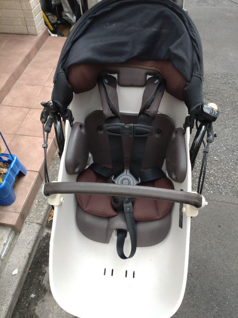 配送可★直接引渡可カスタム【ギュットミニ】電動アシスト自転車子供乗３人