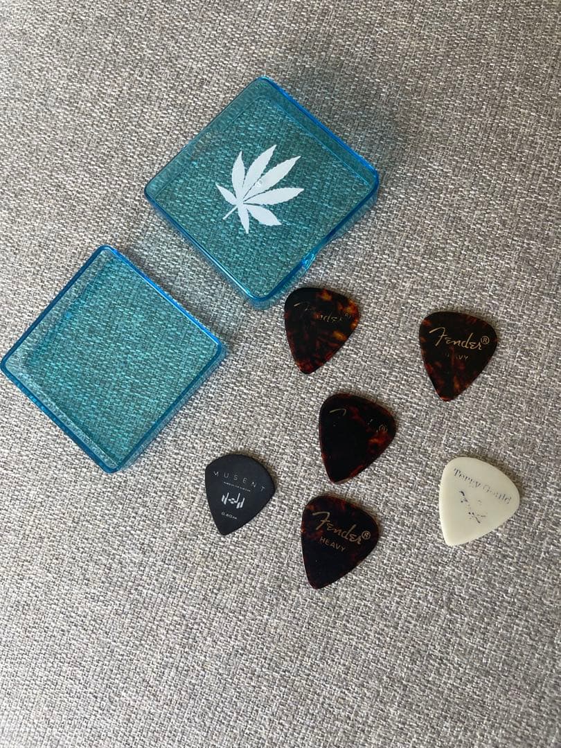 Fender ストラトキャスター ブラック