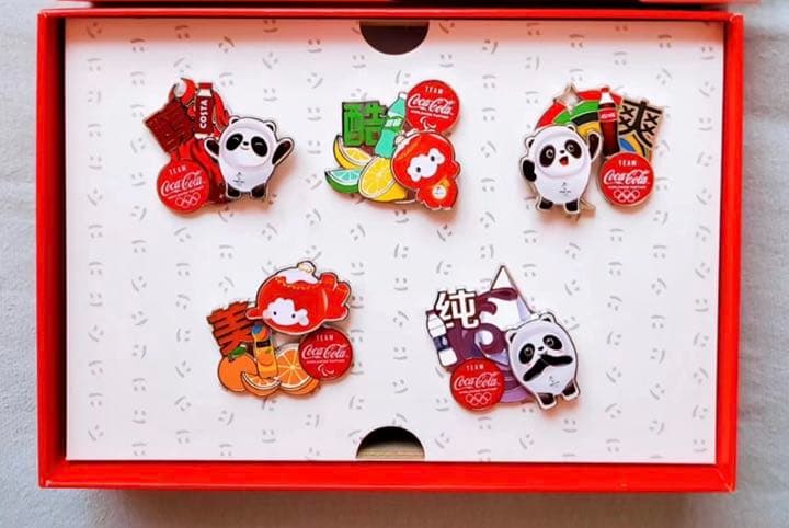 北京　2022 オリンピック　コカコーラ　ピンバッジ