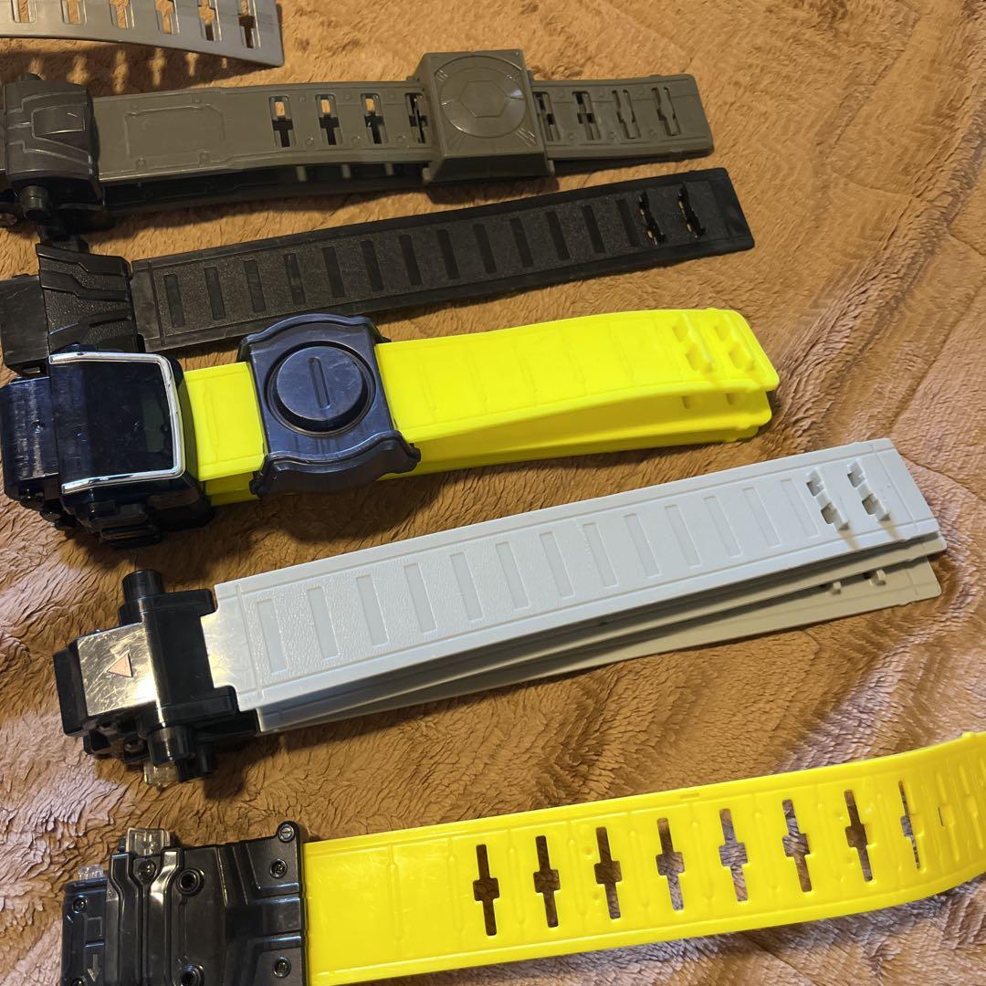 バラ売り　画面ライダーベルト　ベルト止め