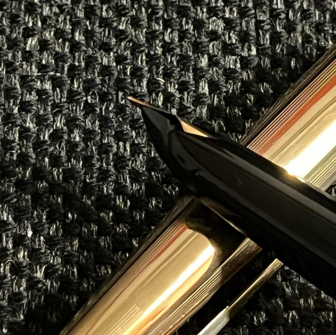 美品 モンブラン 72 ブラック F 万年筆