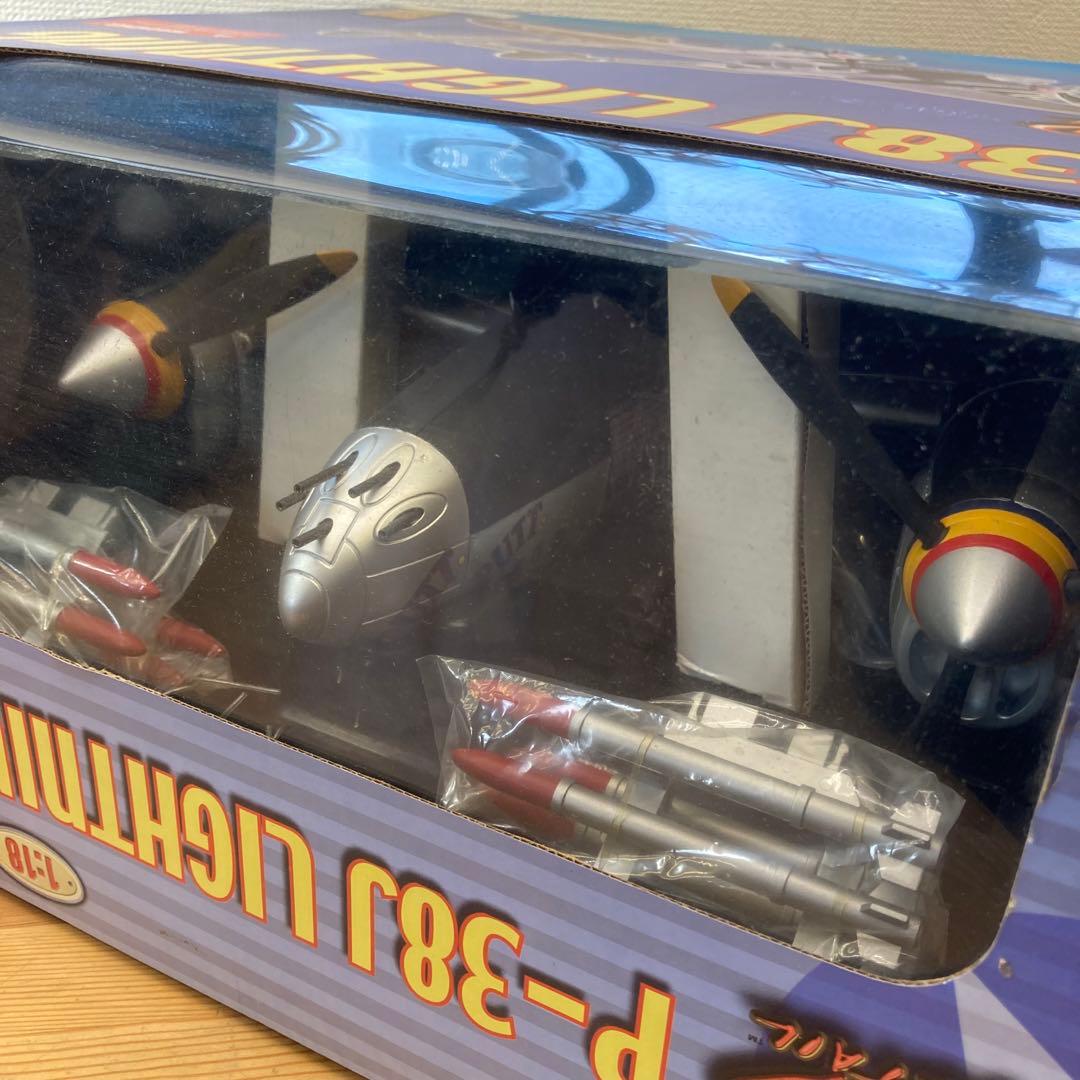 【新品未使用】21st Century Toys 1/18 P-38J