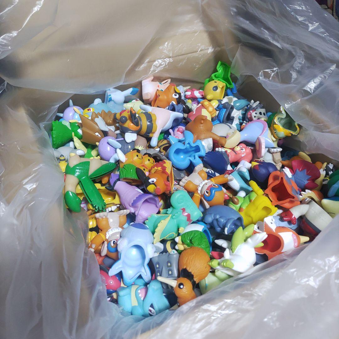 ポケモンキッズ　指人形　まとめ売り　250体セット