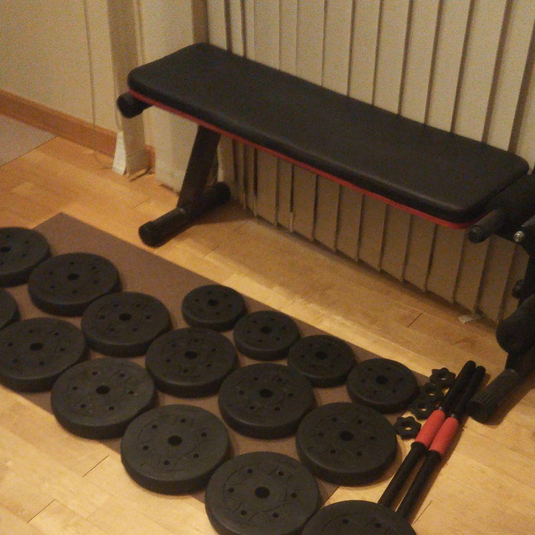 トレーニングマシーン(ベンチ&ダンベル)