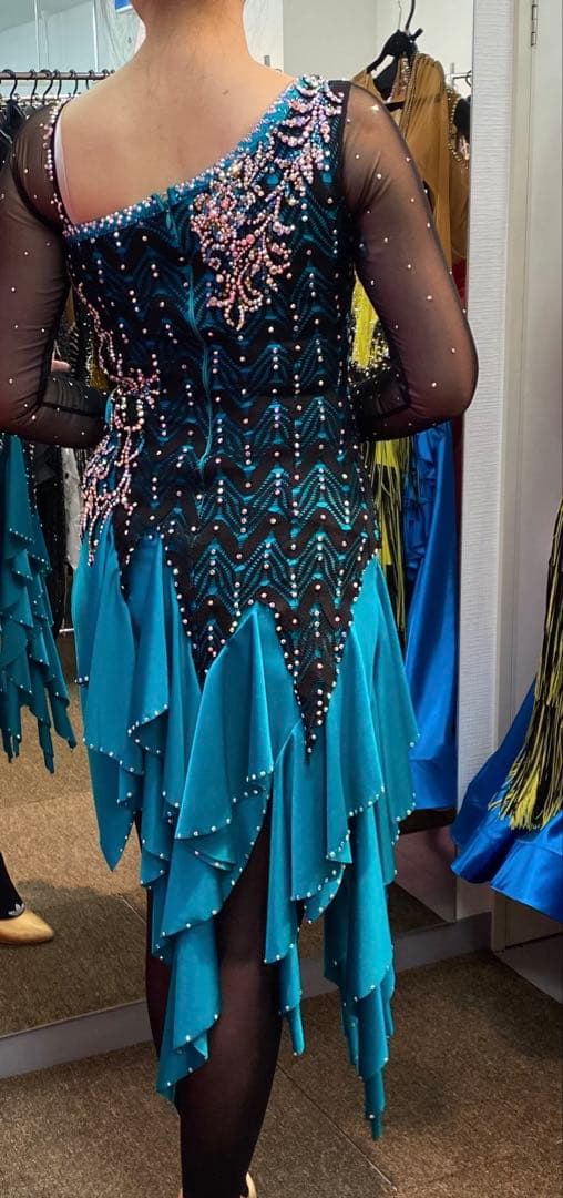 社交ダンス用アシンメトリードレス