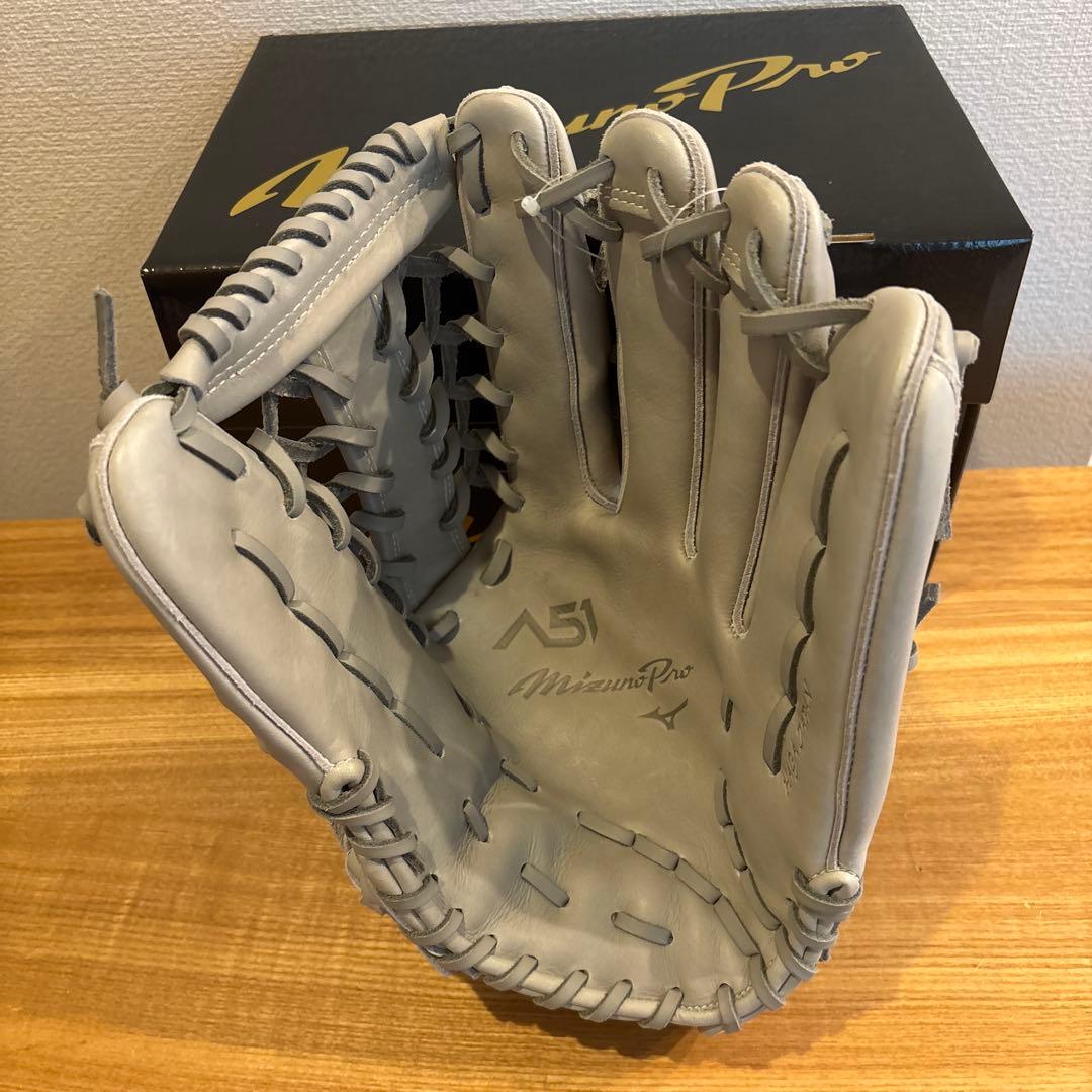 完売品　イチロー限定　硬式用　ミズノプロ　外野手用　定価72,600円　グラブ