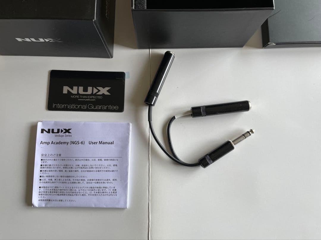 美品 NUX Amp Academy 純正アダプター未使用専用ケーブル付き・元箱