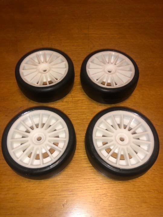 1/10ラジコンカー タイヤ 4セット