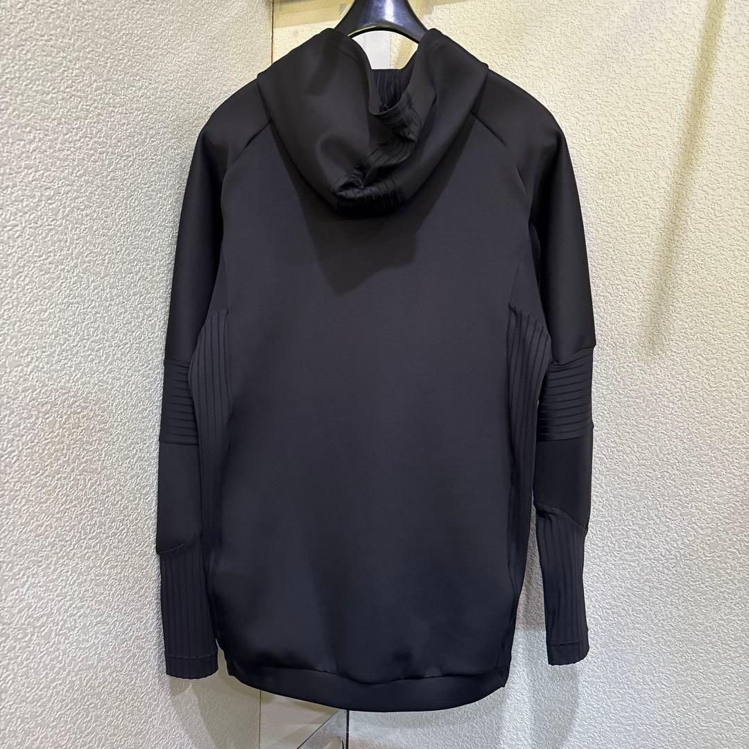 アスレタオーヘイトレーニングトップ新品