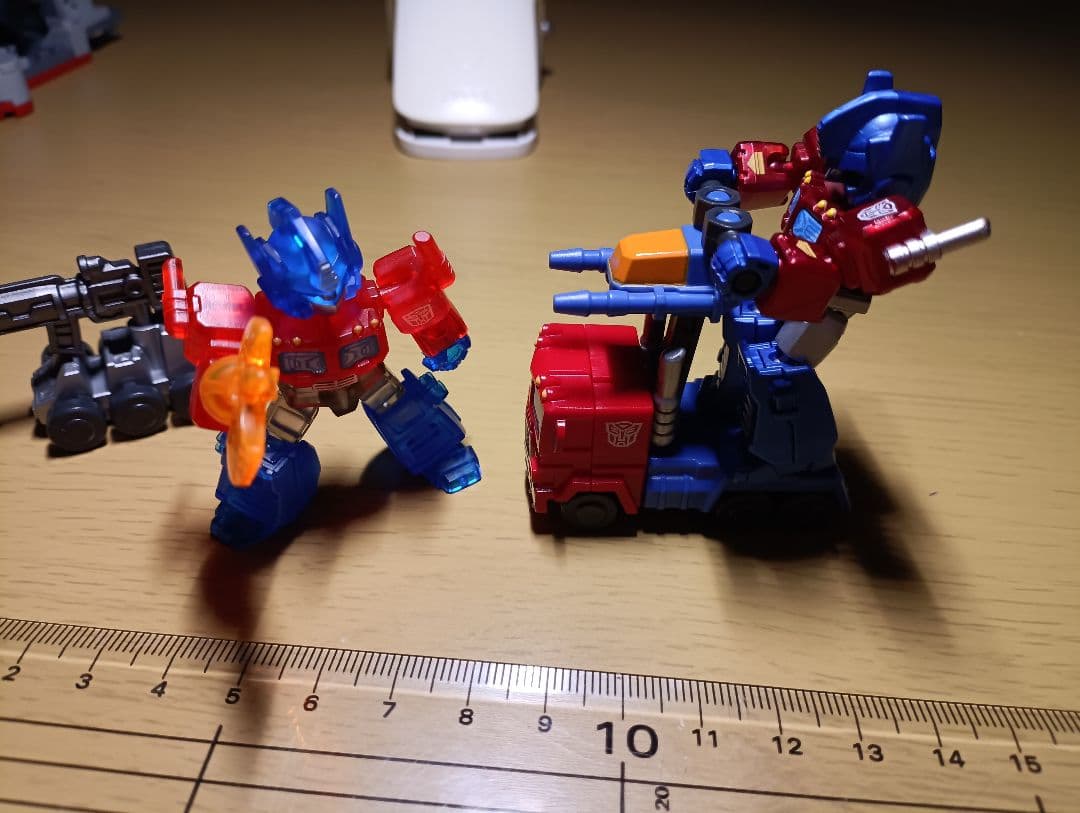 Blokees 星輝オプティマスプライム ビークルモード 廃止予定