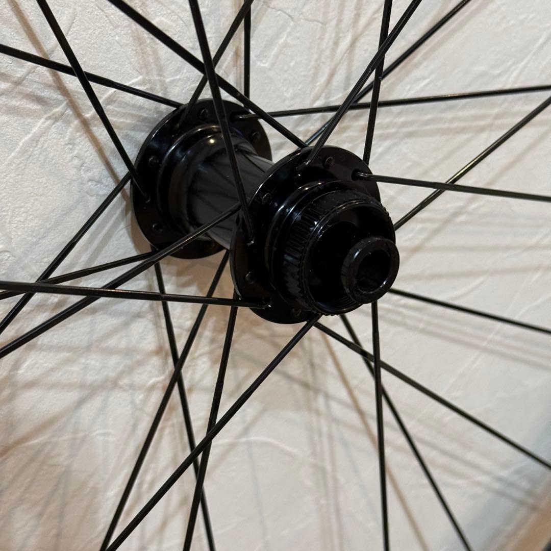 m*9様 【未使用品】SUPERTEAM 40mm前後カーボンホイール700Cデ