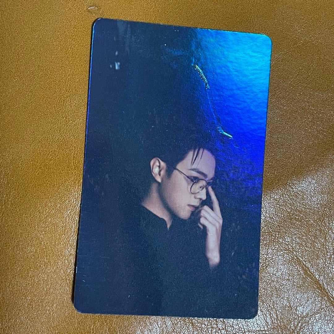 「訳あり」シュー・カイ  許凱　10枚入りキラキラカード