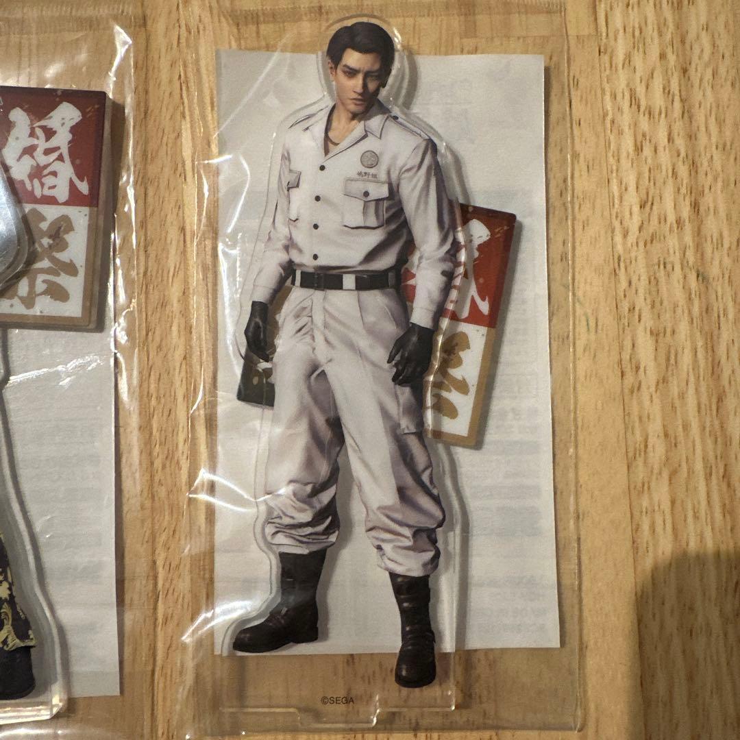 龍が如く 冠婚葬祭展 真島吾郎 アクリルスタンド & 缶バッジセット