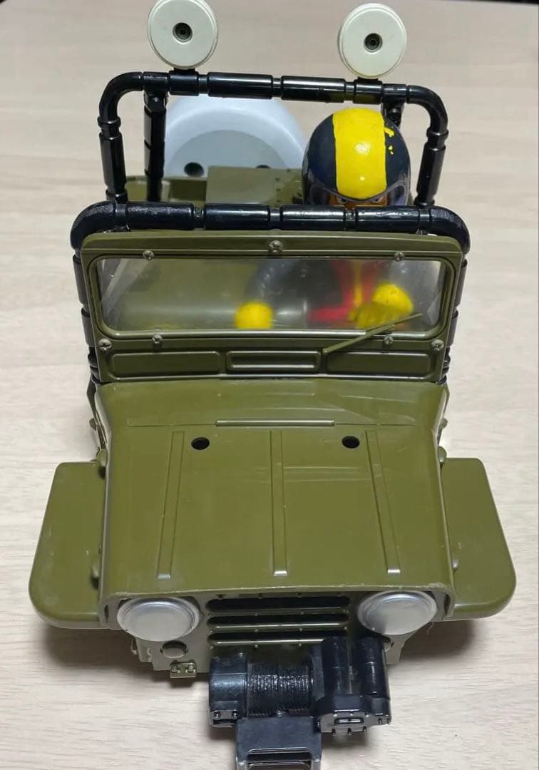 瀧*光様 ワイルドウイリー2 AM送信機4、受信機4、タミヤ充電器、BL-FOR