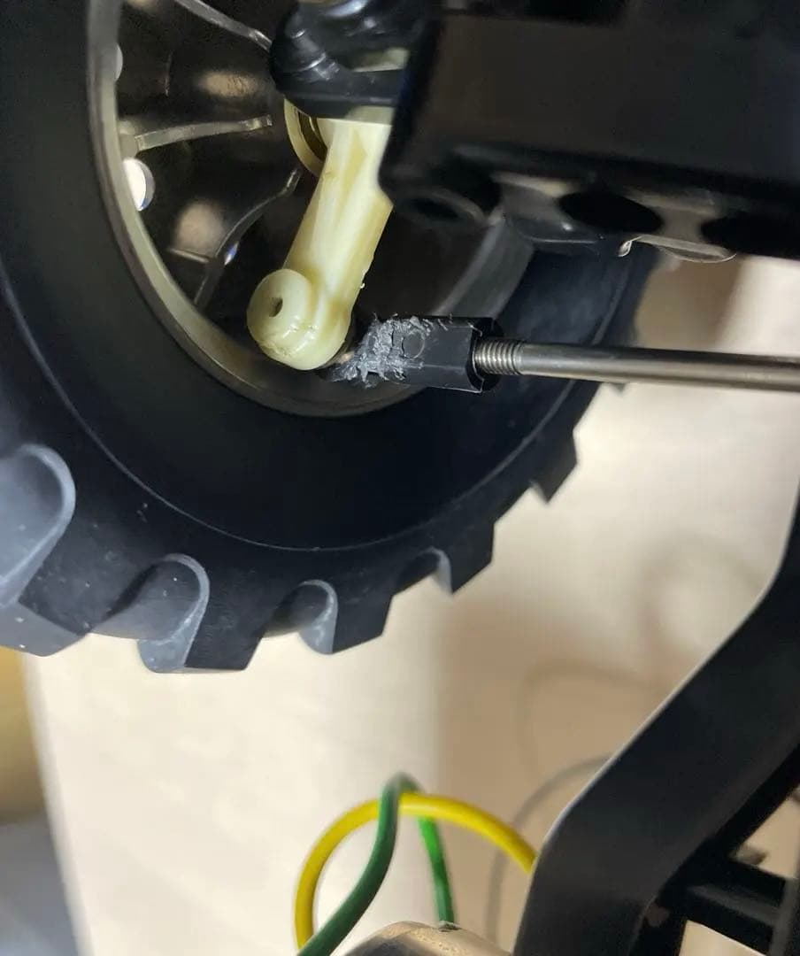 瀧*光様 ワイルドウイリー2 AM送信機4、受信機4、タミヤ充電器、BL-FOR