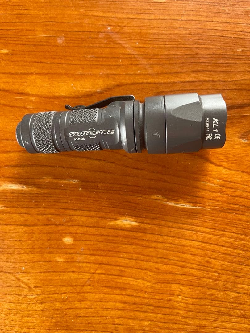 SUREFIRE アウトドアーズマン、中古