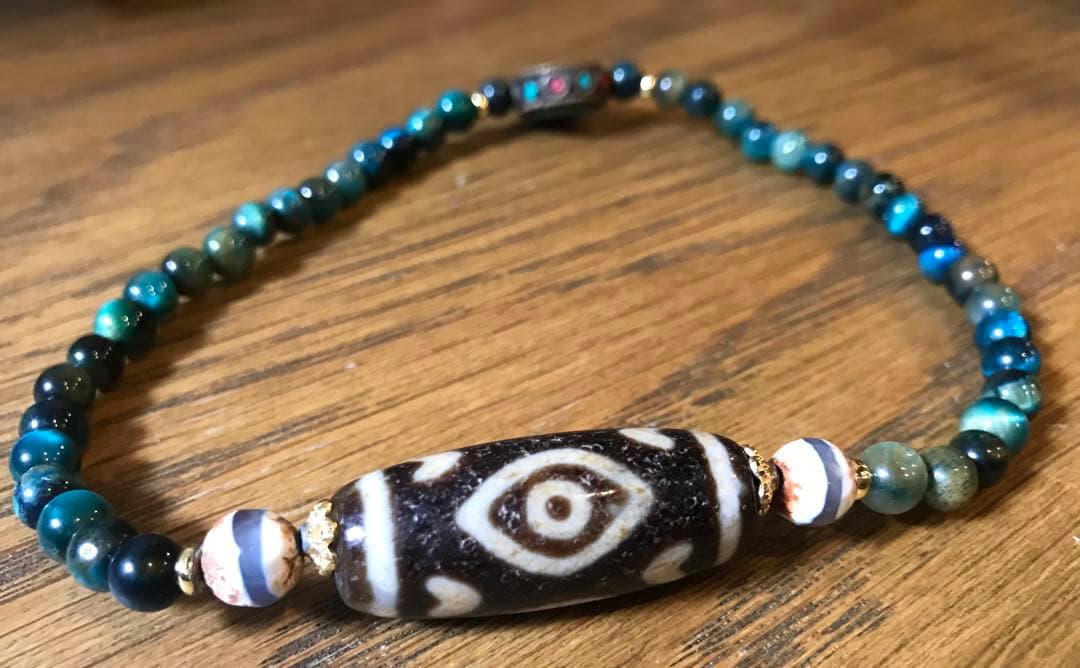 ☘️超レア 龍眼天珠（ドラゴンアイ）ジービーズ Dzi 青虎目石 ブレスレット