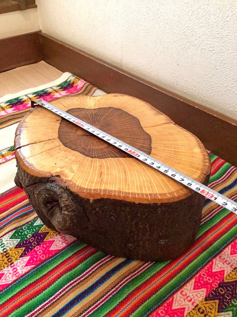 超絶ワイルド！天然樫の木で作成【森を感じられる大きい切り株ちゃぶ台】ミニテーブル