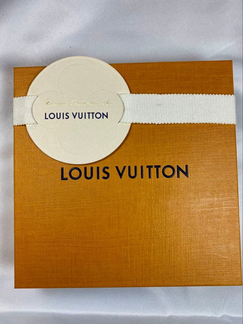Louis Vuitton チョコレート バレンタイン パリ限定