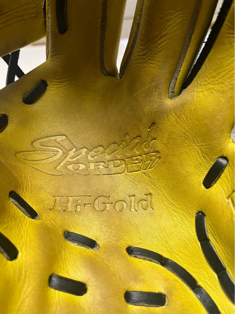 ハイゴールド軟式野球グローブ 黒/黄色