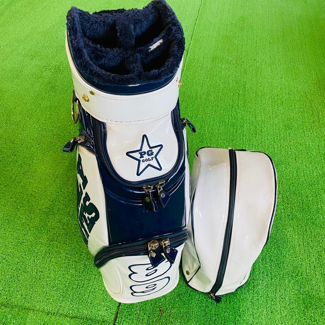 【人気＊定番 】PEARLY GATES　エナメルキャディバッグ　ロゴ　紺×白