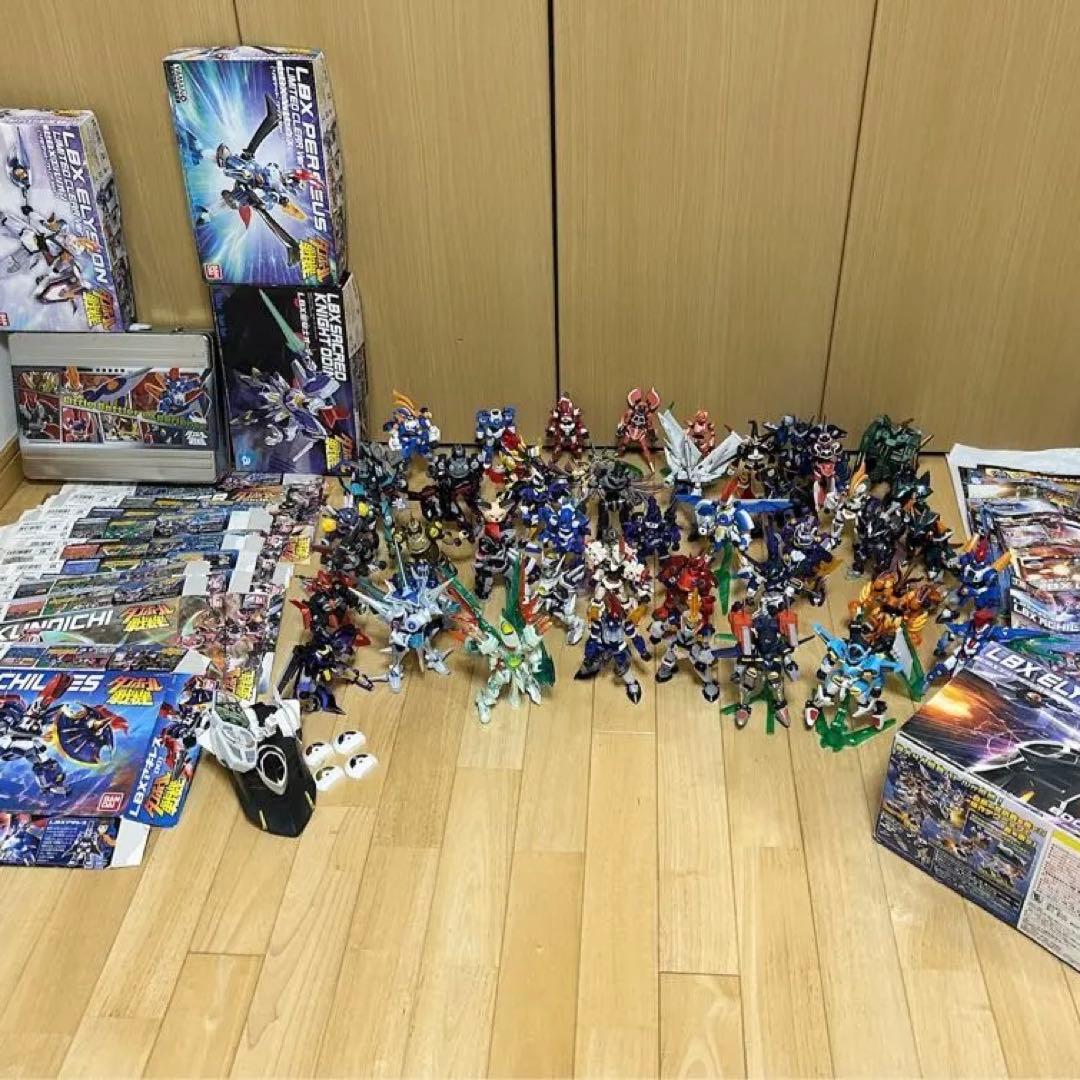 ダンボール戦機　LBX 約50体まとめ売り　上箱付き　説明書付き
