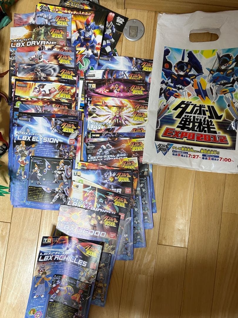 ダンボール戦機　LBX 約50体まとめ売り　上箱付き　説明書付き