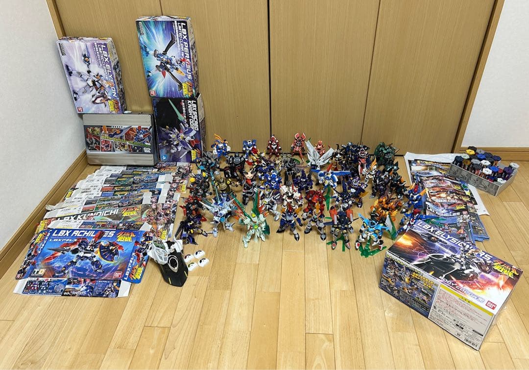 ダンボール戦機　LBX 約50体まとめ売り　上箱付き　説明書付き