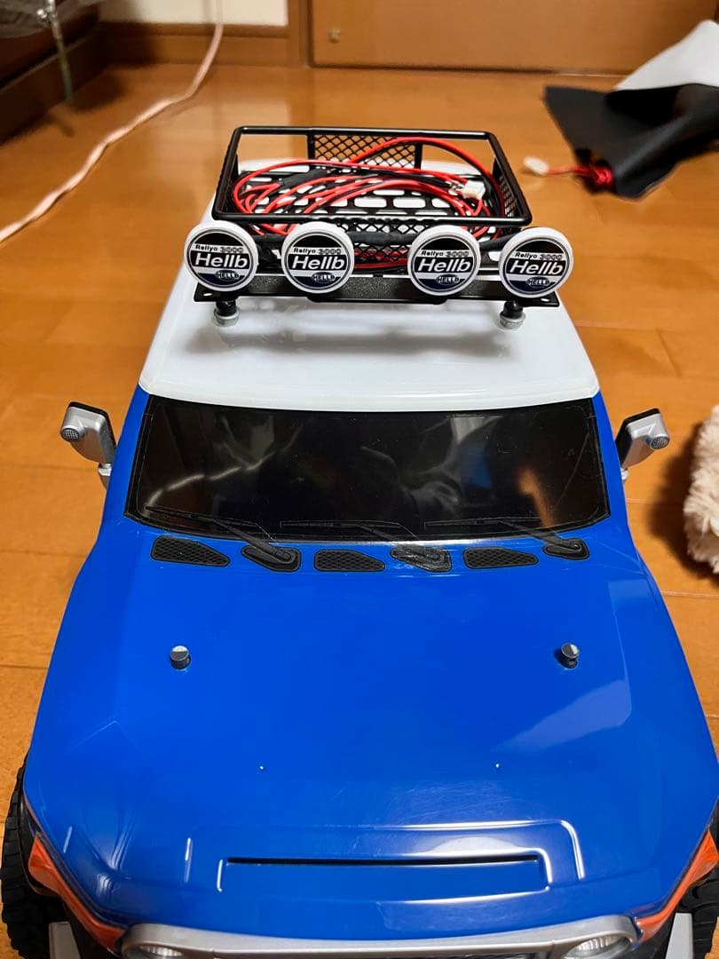 TOYOTA FJ Cruiser ラジコン 1/10スケール