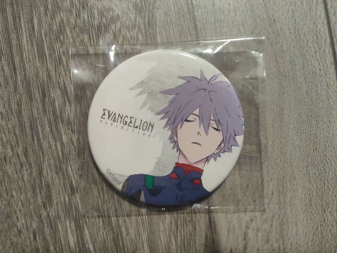 エヴァンゲリオン展　カプセルトイ　缶バッジ　渚カヲル