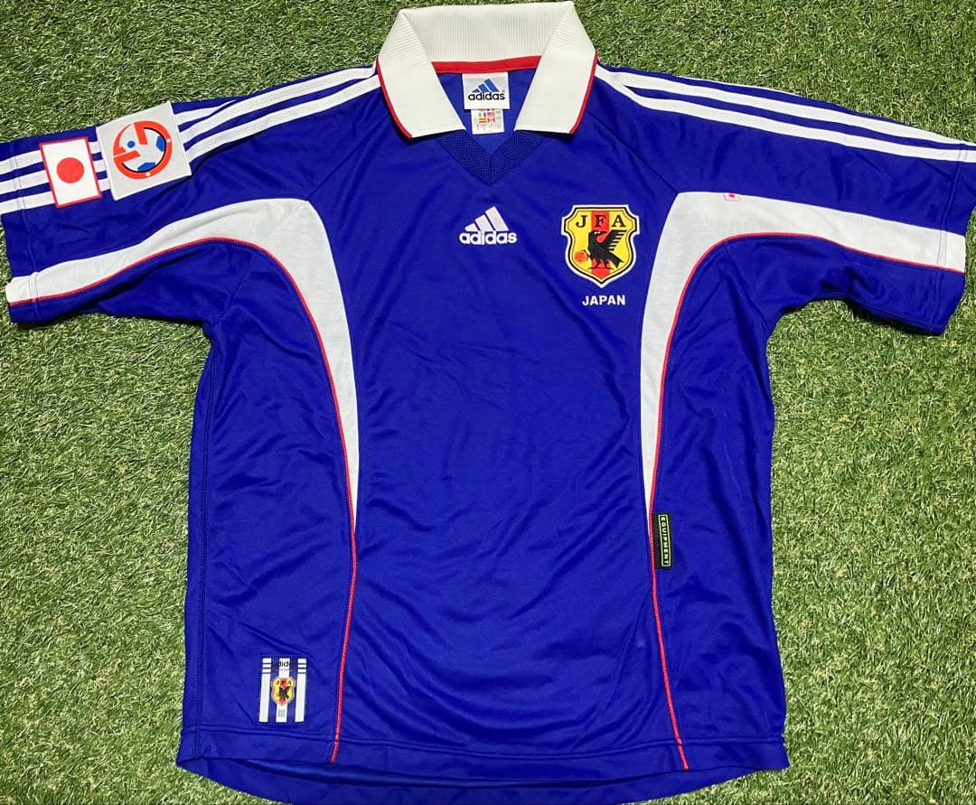 【美品】adidas サッカー日本代表ユニホーム 2000年アジアカップ優勝　L