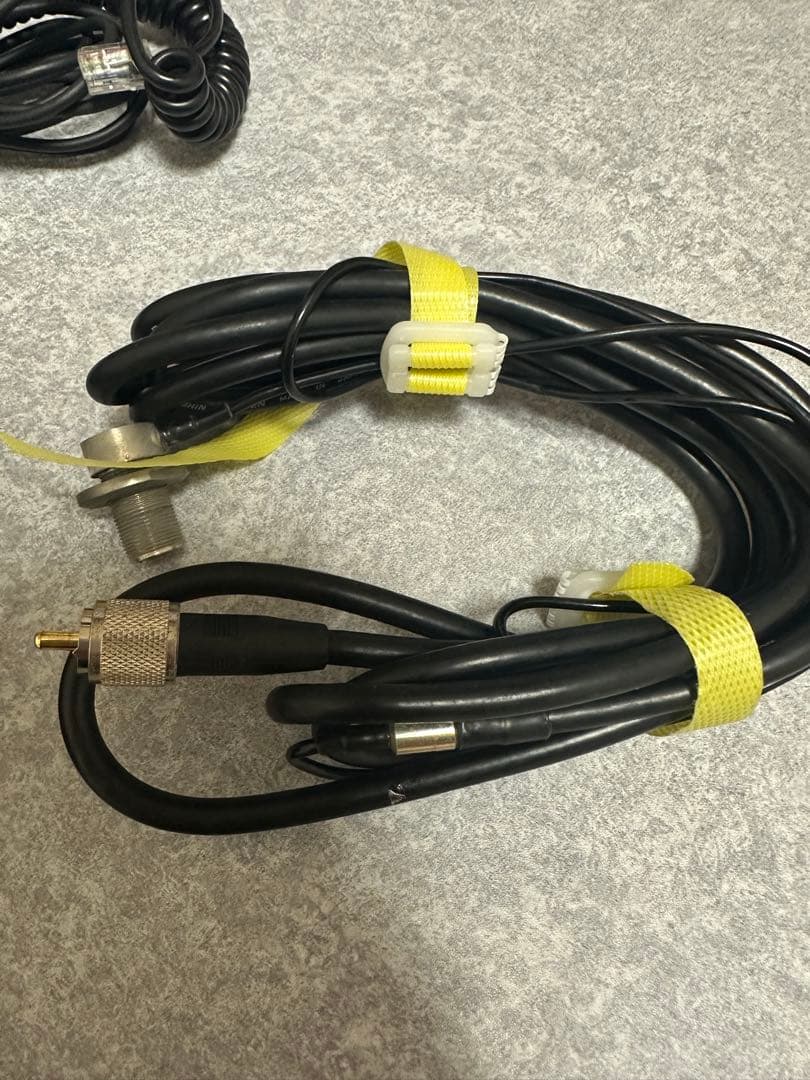 【本日限定値下げ】ICOM IC-2720 デュアルバンドFMトランシーバー