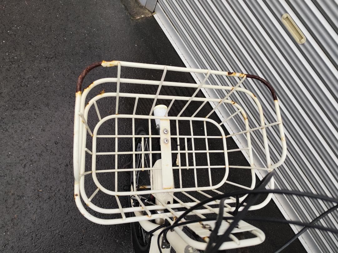 ブリヂストン　ビッケ2　8.7Ahバッテリー　2016年製　後ろタイヤ新品