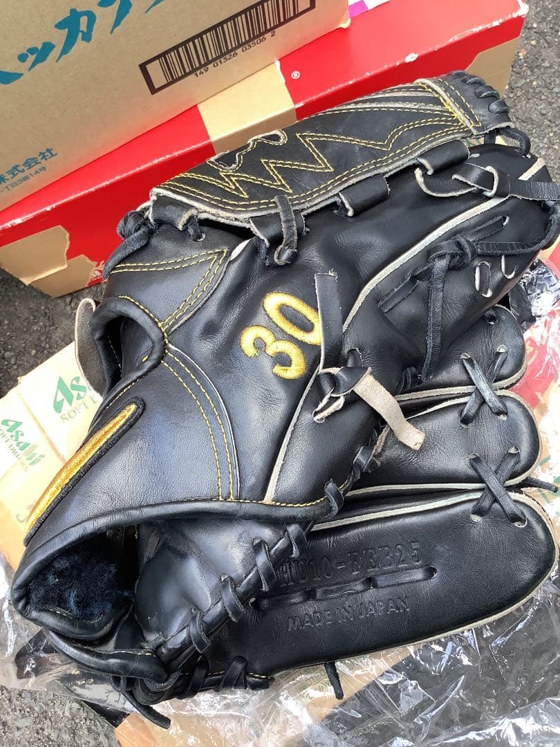 阪神タイガース久保田投手 実使用グローブ NIKE ナイキ