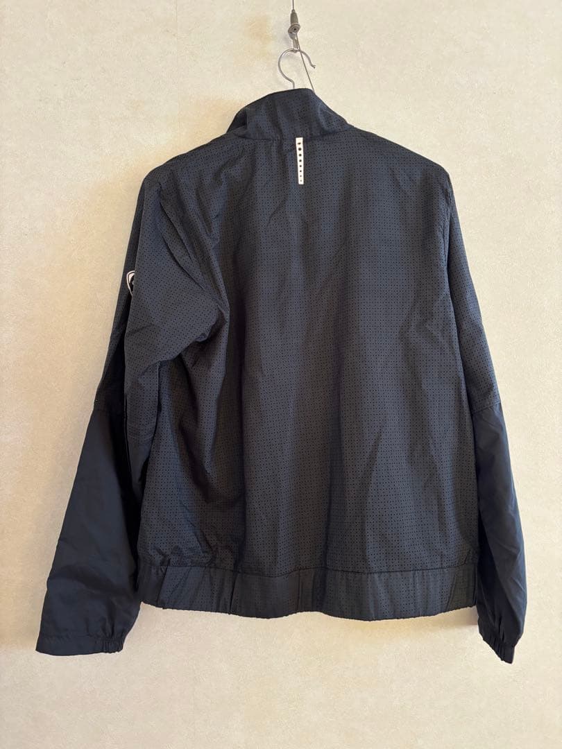 【新品】Juventus 黒 training suits(US size M)