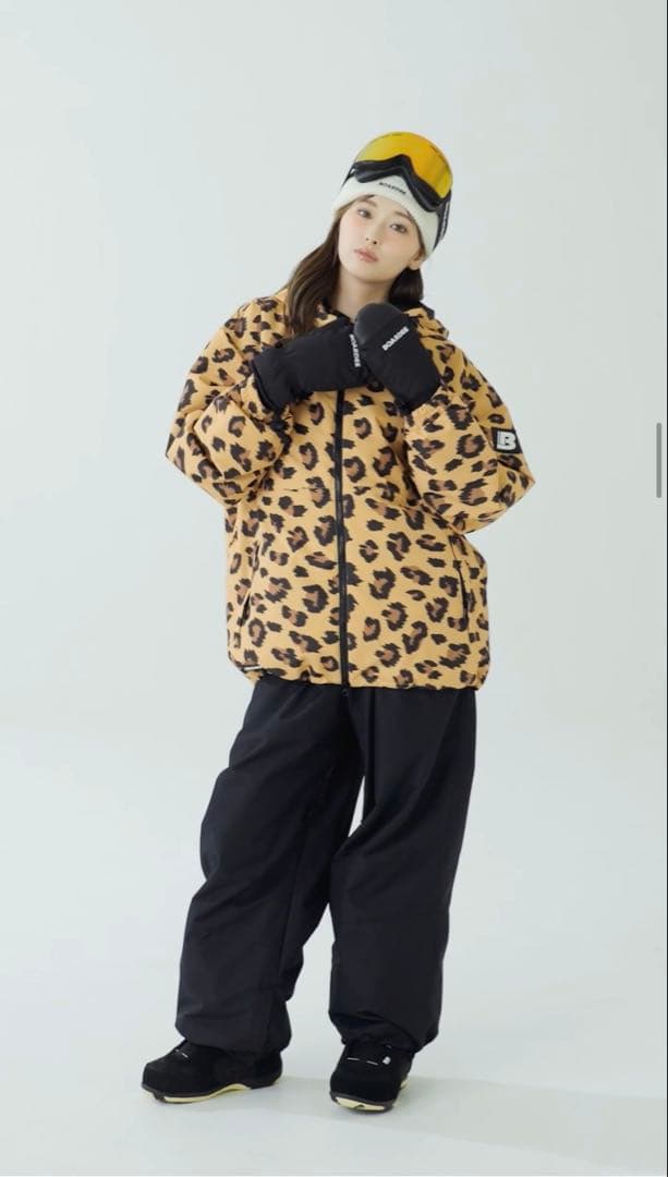 BOARDDEE ヒョウ柄 スノーボードジャケット