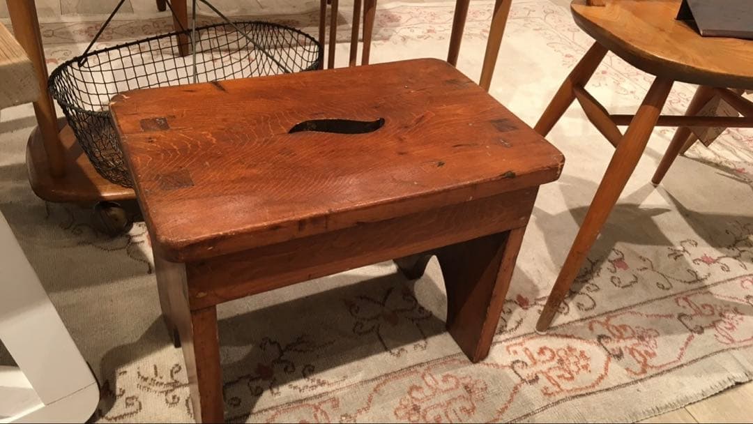 北欧アンティーク 腰掛け 花台　スツール　ヴィンテージ