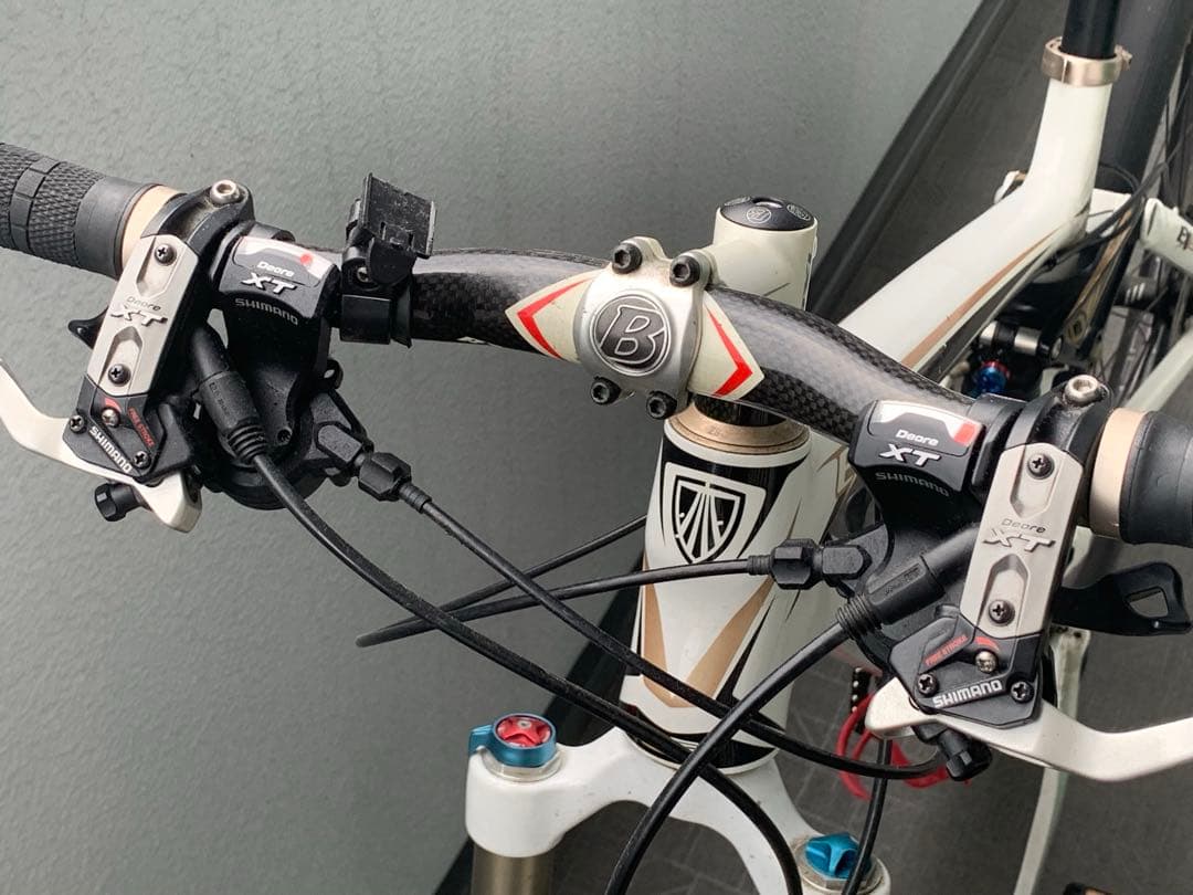 トレックのフルサスペンションマウンテンバイク「Trek Fuel EX9.8」